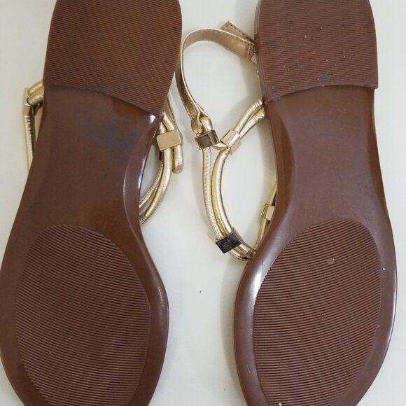 Ivanka Trump "Ashanti" Sandals with Box - Picture 7 of 11